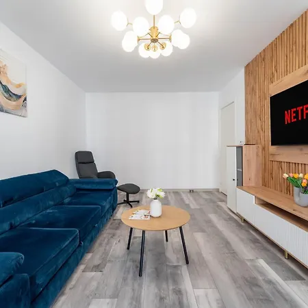 Апартаменти Mohost Veeo - Where Simplicity Feels Rich Брашов