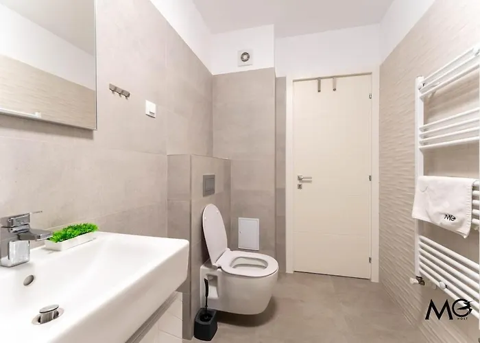 Mohost Veeo - Where Simplicity Feels Rich * Брашов